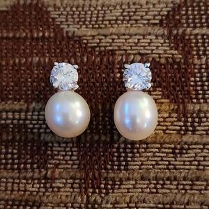 Elegant Real Pearl and Cubic Zirconia 925 Silver Stud Earrings